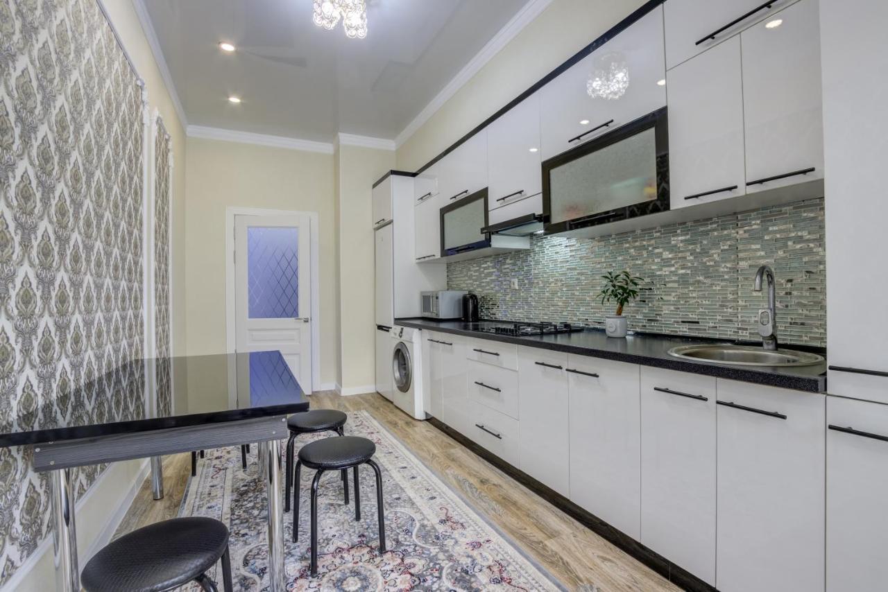 2-Ком Квартира Apartment Bishkek Ngoại thất bức ảnh