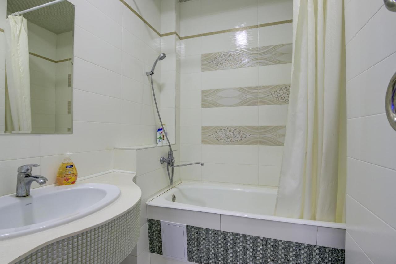 2-Ком Квартира Apartment Bishkek Ngoại thất bức ảnh